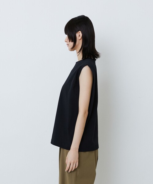 LOISIR(ロワズィール)の「コットン天竺ノースリーブプルオーバー(Tシャツ/カットソー・レディース・オフホワイト/ブラック/ベージュ・FREE)」の19枚目の写真