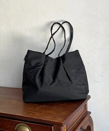 un dix cors | 横長ナイロントート(トートバッグ)