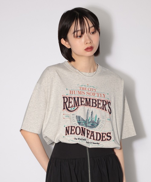 PAGEBOY（ページボーイ）の「クラフトスケープT（Tシャツ/カットソー・レディース・チャコールグレー/オートミール/レッド・SMALL/FREE）」の3枚目の写真