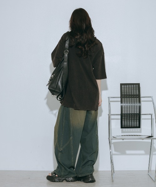 PAGEBOY(ページボーイ)の「クラフトスケープT /Tシャツ【選べる着丈・新色追加】(Tシャツ/カットソー・レディース・チャコールグレー/オートミール/レッド/オフホワイト/ターコイズブルー・SMALL/FREE)」の7枚目の写真