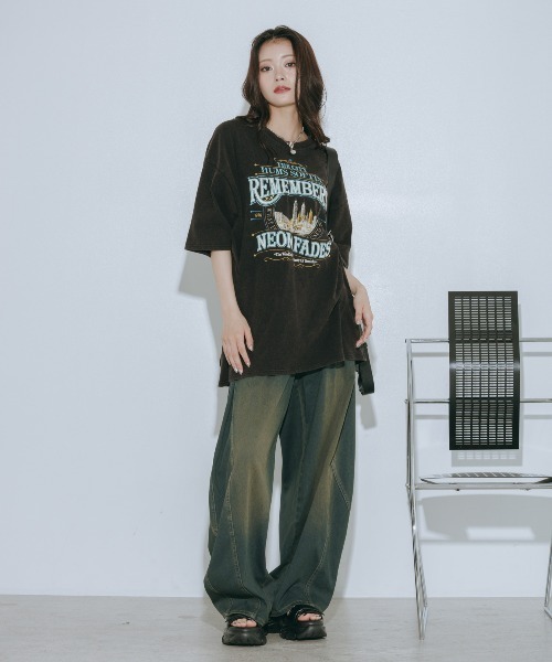 PAGEBOY(ページボーイ)の「クラフトスケープT /Tシャツ【選べる着丈・新色追加】(Tシャツ/カットソー・レディース・チャコールグレー/オートミール/レッド/オフホワイト/ターコイズブルー・SMALL/FREE)」の10枚目の写真