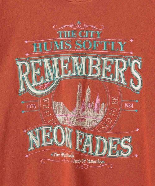 PAGEBOY（ページボーイ）の「クラフトスケープT（Tシャツ/カットソー・レディース・チャコールグレー/オートミール/レッド・SMALL/FREE）」の7枚目の写真