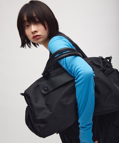 TONER（トナー）の「フラップポケットスクエアボストンバッグ/ロゴプレート付き（ボストンバッグ・レディース・ブラック/カーキ・FREE）」の6枚目の写真