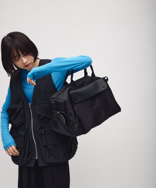 TONER（トナー）の「フラップポケットスクエアボストンバッグ/ロゴプレート付き（ボストンバッグ・レディース・ブラック/カーキ・FREE）」の13枚目の写真