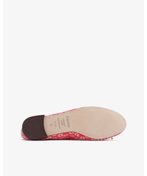 Repetto(レペット)の「Cendrillon Haute バレエフラット - EUサイズ / V374FLEURS(バレエシューズ・レディース・レッド・36/39/38/37)」の5枚目の写真