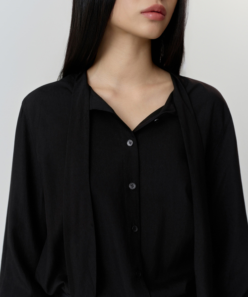 MUSINSA STANDARD WOMAN（ムシンサスタンダードウーマン）の「ウィメンズスカーフタイブラウス[ブラック]（シャツ/ブラウス・レディース・その他・LARGE/X-SMALL/SMALL/MEDIUM）」の3枚目の写真