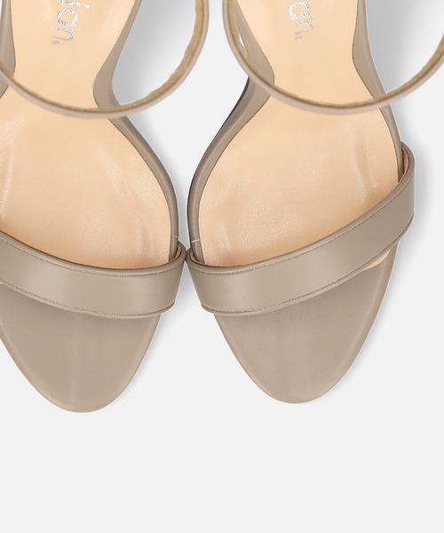 MAMIAN（マミアン）の「ハイヒール ライン サンダル (9.0cmヒール)（サンダル・レディース・グレイッシュベージュ/シルバー/ブラック/レッド/ベージュ・L/M/S）」の11枚目の写真