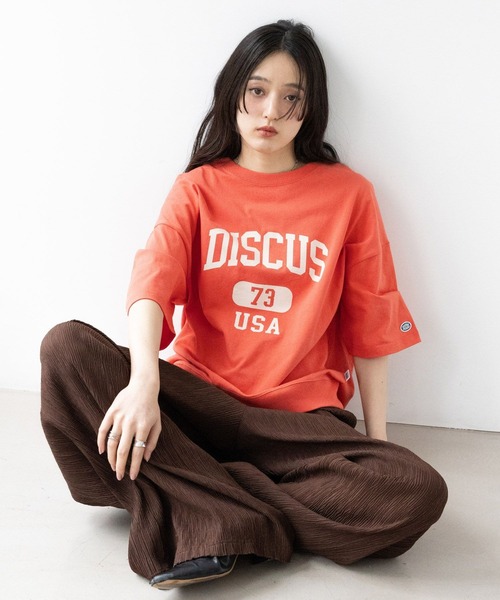RAGEBLUE（レイジブルー）の「＜DISCUS/ディスカス＞カレッジBIGショートTシャツ（Tシャツ/カットソー・レディース・ブラック/ブルー/グレー/オフホワイト/ライトブルー/レッド・FREE）」の16枚目の写真