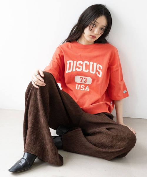 RAGEBLUE（レイジブルー）の「＜DISCUS/ディスカス＞カレッジBIGショートTシャツ（Tシャツ/カットソー・レディース・ブラック/ブルー/グレー/オフホワイト/ライトブルー/レッド・FREE）」の17枚目の写真