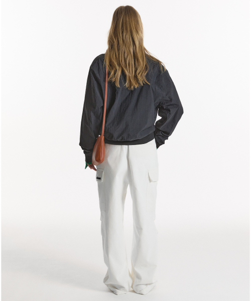 NOHANT（ノアン）の「LIGHT STAND-COLLAR BLOUSON BLACK（ナイロンジャケット・レディース・ブラック・SMALL/MEDIUM/LARGE）」の4枚目の写真
