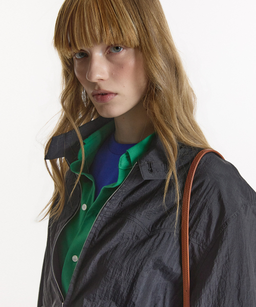 NOHANT（ノアン）の「LIGHT STAND-COLLAR BLOUSON BLACK（ナイロンジャケット・レディース・ブラック・SMALL/MEDIUM/LARGE）」の7枚目の写真