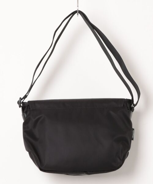 Manhattan Portage BLACK LABEL(マンハッタンポーテージ ブラックレーベル)の「MESEROLE MESSENGER BAG TWL POKEMON(メッセンジャーバッグ・メンズ・ブラック・SMALL)」の16枚目の写真