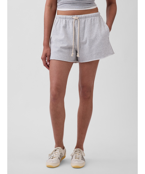 GAP(ギャップ)の「3.5" ヴィンテージソフト フレンチテリー リラックスフィット スウェットショートパンツ(その他パンツ・レディース・イエロー/ブラック/ブルー/グレー/ピンク・XS/S/M/L/XXS)」の1枚目の写真