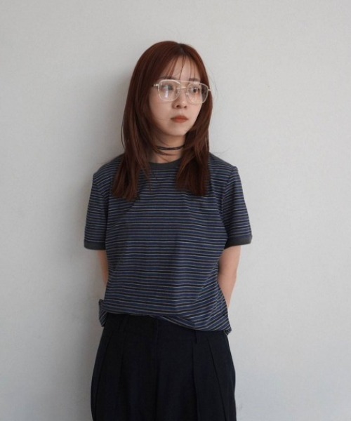 anuke(アンヌーク)の「Multi Border T-Shirts(Tシャツ/カットソー・レディース・ベージュ/ブルー・FREE)」の4枚目の写真