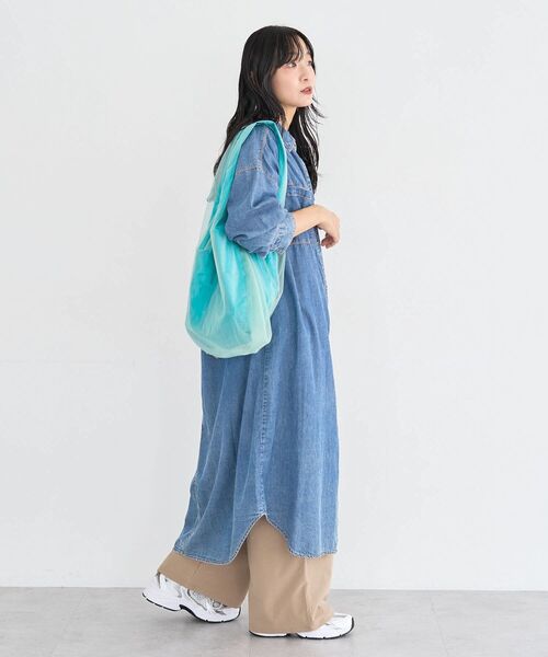 Green　Parks（グリーンパークス）の「シアーデニムシャツワンピース（シャツワンピース・レディース・インディゴブルー/ライトインディゴブルー/ブラック・FREE）」の17枚目の写真