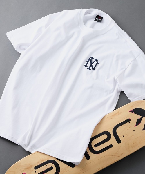 SAVIER(サビアー)の「【SAVIER/サビアー】×【ZERO STAIN/ゼロステイン】コラボ NY ロゴ刺繍 半袖 Tシャツ/ NY Logo(Tシャツ/カットソー・メンズ・オフホワイト/ブラック/ホワイト・MEDIUM/LARGE)」の1枚目の写真