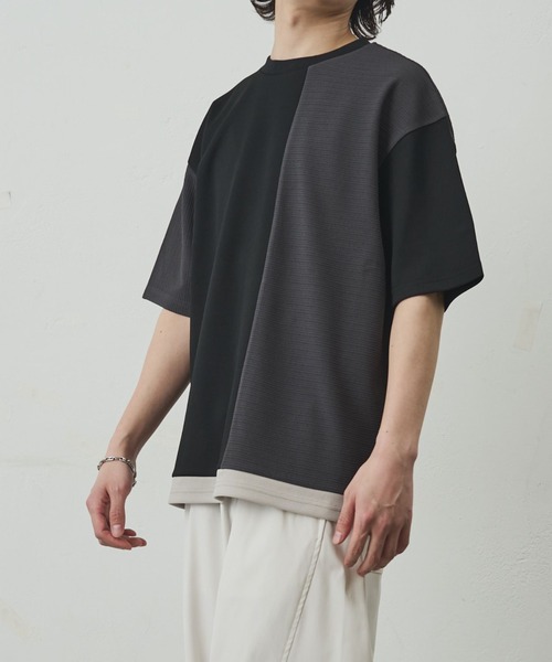 COLONY 2139(コロニートゥーワンスリーナイン)の「ジャガード切替Tシャツ(Tシャツ/カットソー・メンズ・ブラック/グレー・LARGE/MEDIUM)」の1枚目の写真