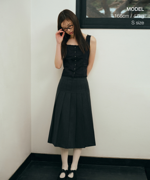MUSINSA STANDARD WOMAN（ムシンサスタンダードウーマン）の「ウーマンズレーストリムボタンスリーブレストップ[ブラック]（Tシャツ/カットソー・レディース・その他・X-SMALL/SMALL/MEDIUM/LARGE）」の2枚目の写真