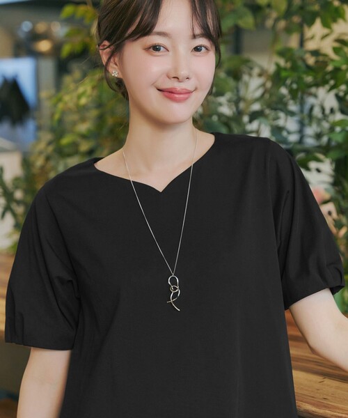 Tiaclasse(ティアクラッセ)の「【おのののかさん着用】「サマケア」バックヨークフリルチュニック(Tシャツ/カットソー・レディース・オフホワイト/ブラック/グレイッシュベージュ/ピンク・M/L)」の19枚目の写真
