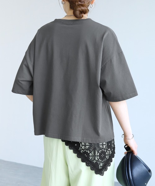 reca(レカ)の「レーススカーフ付き五分袖Tシャツ(Tシャツ/カットソー・レディース・チャコールグレー/ホワイト系その他・FREE)」の4枚目の写真