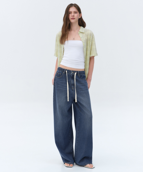 MUSINSA STANDARD WOMAN（ムシンサスタンダードウーマン）の「ウィメンズテンセルワイドバンディングデニムパンツ[ミディアムインディゴ]（デニムパンツ・レディース・その他・24/26/28/30）」の3枚目の写真