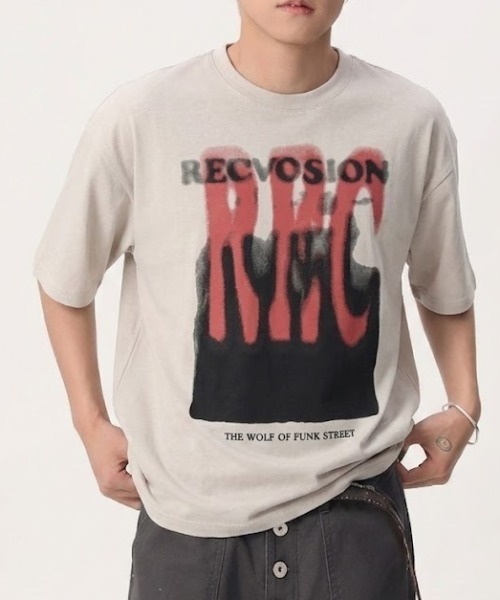 lilful(リルフル)の「【26年春夏新作】染み込みプリント風ロゴビッグシルエットTシャツ(Tシャツ/カットソー・メンズ・ホワイト/ブラック・M/L)」の10枚目の写真
