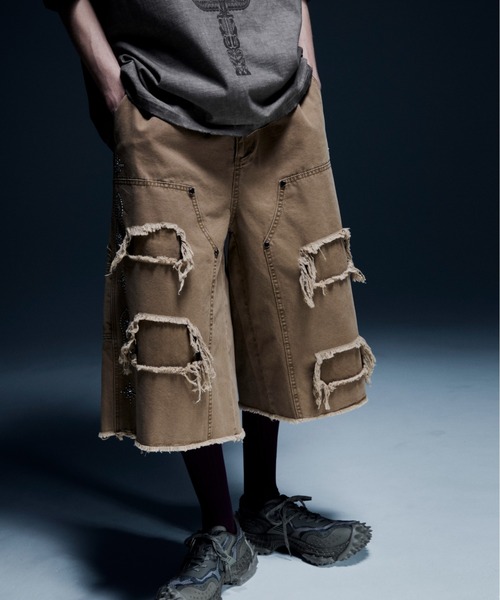 DANKE SCHON(ダンケシェーン)の「DankeSchon/ダンケシェーン/STUDS W-KNEE DUCK SHORTS(その他パンツ・メンズ・ベージュ/ブラック・M/L)」の16枚目の写真