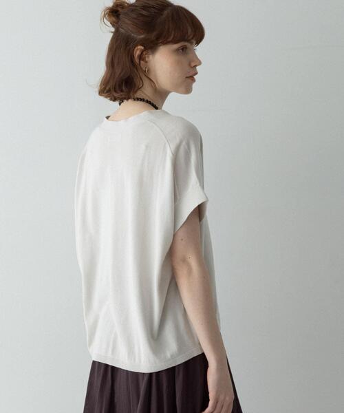 URBAN RESEARCH Sonny Label（アーバンリサーチサニーレーベル）の「クールミストフレンチニットカーディガン（カーディガン/ボレロ・レディース・ブラック/グレー系その他/ライトグレー・FREE）」の15枚目の写真