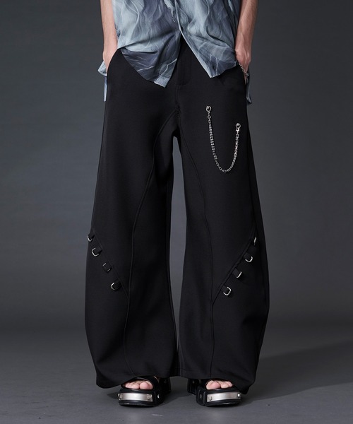 シルバーパーツバレルレッグパンツ（その他パンツ）｜Ellno Loset