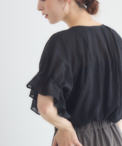 KATHARINE ROSS(キャサリンロス)の「【接触冷感/UVカット/通気性】ウォッシャブル2WAYブラウス(シャツ/ブラウス・レディース・ブラウン/ブルー/ブラック・FREE)」の2枚目の写真