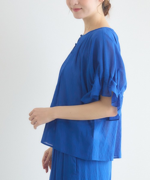 KATHARINE ROSS(キャサリンロス)の「【接触冷感/UVカット/通気性】ウォッシャブル2WAYブラウス(シャツ/ブラウス・レディース・ブラウン/ブルー/ブラック・FREE)」の8枚目の写真