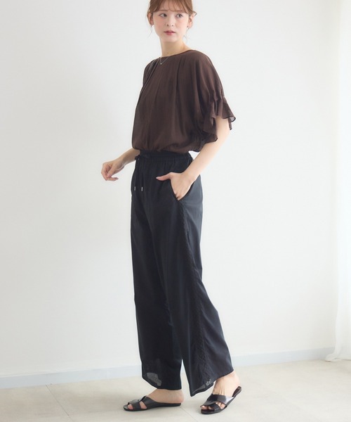KATHARINE ROSS(キャサリンロス)の「【接触冷感/UVカット/通気性】ウォッシャブル2WAYブラウス(シャツ/ブラウス・レディース・ブラウン/ブルー/ブラック・FREE)」の20枚目の写真