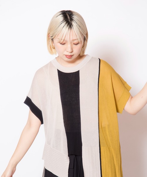 OSMOSIS（オズモーシス）の「配色アシンメトリーニットプルオーバー（ニット/セーター・レディース・ブルー/ブラック/ライトベージュ・ONE SIZE）」の14枚目の写真