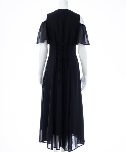 SOELA（ソエラ）の「【INGNI　SOELA】肩開きVネックシアーバックレースアップワンピース／WEB限定（ワンピース・レディース・アイボリー/ブラック・M）」の10枚目の写真