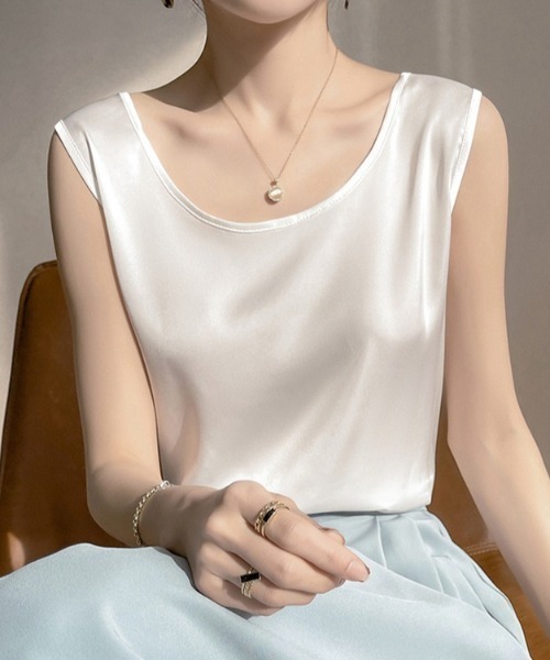 yuue' ( wear )(ユーイ)の「サテンノースリーブトップス/リラックスタンクトップ(タンクトップ・レディース・ホワイト/ベージュ/ブラック・L/M)」の11枚目の写真