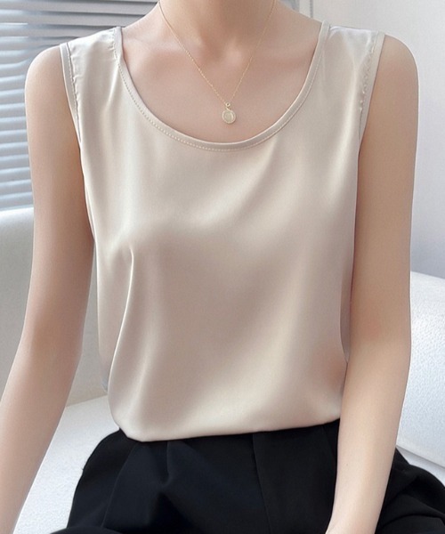 yuue' ( wear )(ユーイ)の「サテンノースリーブトップス/リラックスタンクトップ(タンクトップ・レディース・ホワイト/ベージュ/ブラック・L/M)」の9枚目の写真