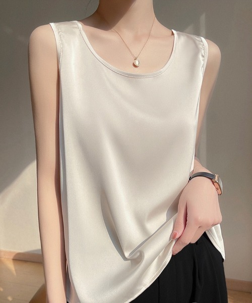 yuue' ( wear )(ユーイ)の「サテンノースリーブトップス/リラックスタンクトップ(タンクトップ・レディース・ホワイト/ベージュ/ブラック・L/M)」の8枚目の写真