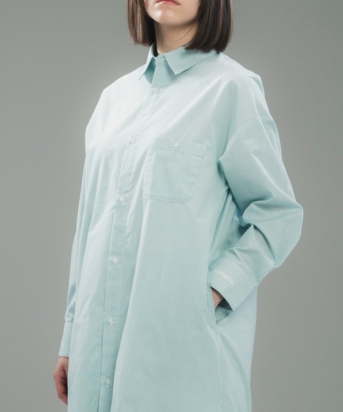 +phenix(プラスフェニックス)の「+phenix(プラスフェニックス)ROUND HEM SHIRT DRESS / ラウンドヘム シャツドレス(ワンピース・レディース・サックスブルー/ブルー/グリーン・M/L)」の9枚目の写真