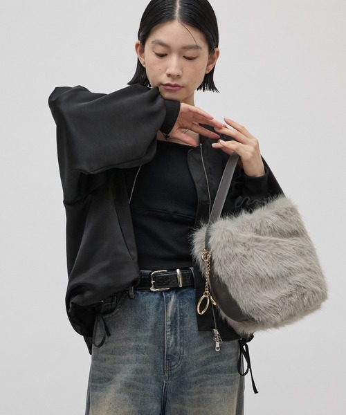 Lui's(ルイス)の「サテンボリュームブルゾン 26aw(ブルゾン・レディース・ブラウン/カーキ/ブラック・FREE)」の9枚目の写真
