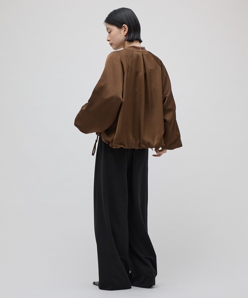 Lui's(ルイス)の「サテンボリュームブルゾン 26aw(ブルゾン・レディース・ブラウン/カーキ/ブラック・FREE)」の21枚目の写真