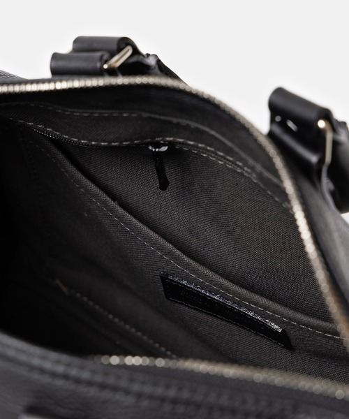 SimplyComplicated(シンプリーコンプリケイテッド)の「NOMAD MINI BAG(ショルダーバッグ・メンズ・ブラック・FREE)」の3枚目の写真