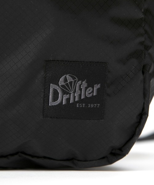 Drifter(ドリフター)の「GLIDE PACK/グライドパック(バックパック/リュック・メンズ・ブラック/シルバー/ブラウン・FREE)」の15枚目の写真