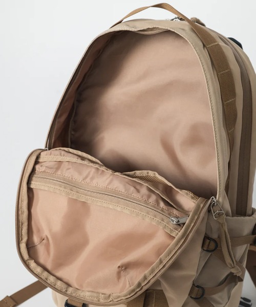 MIS(エムアイエス)の「【MIS】BACKPACK / バックパック(バックパック/リュック・レディース・ブラック/ベージュ・FREE)」の10枚目の写真