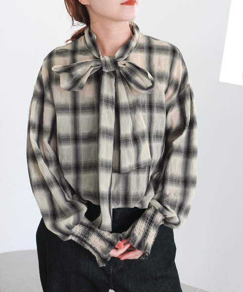 Spick & Span(スピックアンドスパン)の「《追加》オンブレボウタイブラウス(シャツ/ブラウス・レディース・アイボリー/ブラウン・FREE)」の6枚目の写真
