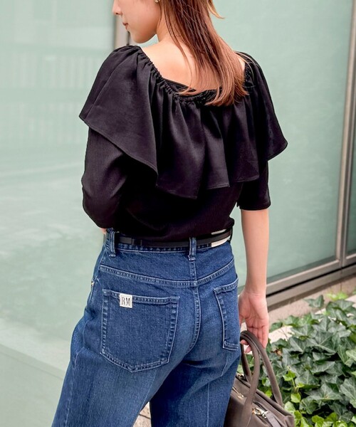 NOLLEY’S(ノーリーズ)の「ウォッシャブルフィブリルサテンドッキングフリルプルオーバー(Tシャツ/カットソー・レディース・ブラウン/チャコールグレー/ブラック・38)」の17枚目の写真
