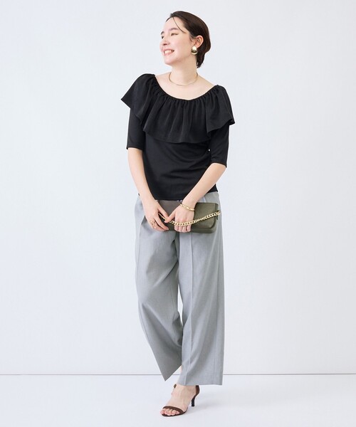 NOLLEY’S(ノーリーズ)の「ウォッシャブルフィブリルサテンドッキングフリルプルオーバー(Tシャツ/カットソー・レディース・ブラウン/チャコールグレー/ブラック・38)」の19枚目の写真