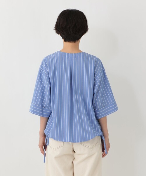 Afternoon Tea(アフタヌーンティー)の「【接触冷感 UVカット 吸水速乾 抗菌防臭】バンセルクール裾リボンブラウス(シャツ/ブラウス・レディース・ブルー・MEDIUM)」の2枚目の写真
