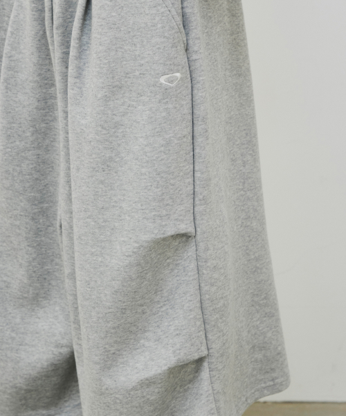 SCALLYWAG（スカリーワグ）の「パラシュートバミューダトレーニングショーツ[グレー]（その他パンツ・レディース・その他・MEDIUM/LARGE）」の5枚目の写真