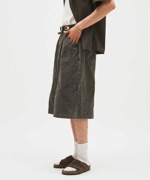 JOURNAL STANDARD(ジャーナルスタンダード)の「ヴィンテージツイル ワーク クォーターショーツ(その他パンツ・メンズ・チャコールグレー/ブラック/ブラウン・MEDIUM/LARGE)」の2枚目の写真