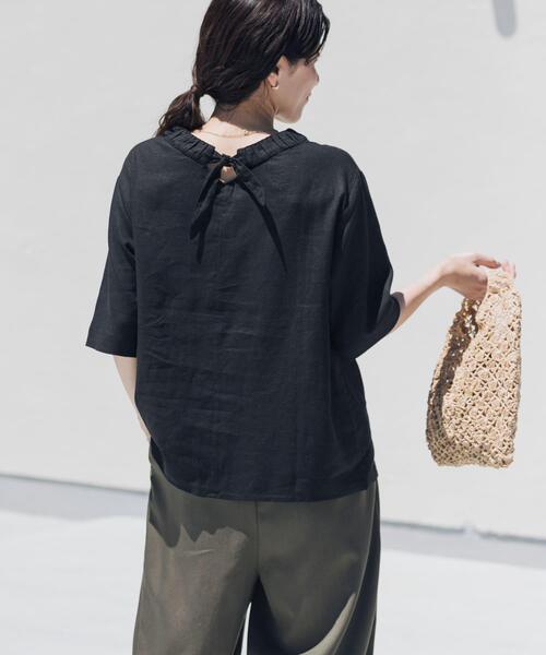 URBAN RESEARCH DOORS(アーバンリサーチドアーズ)の「リネンレーヨンバックリボンブラウス(シャツ/ブラウス・レディース・オフホワイト/ブラック/イエロー系その他・FREE)」の3枚目の写真